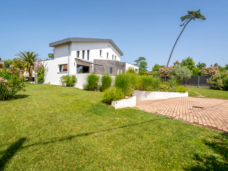 Maison rénovée Anglet Chiberta 264m²